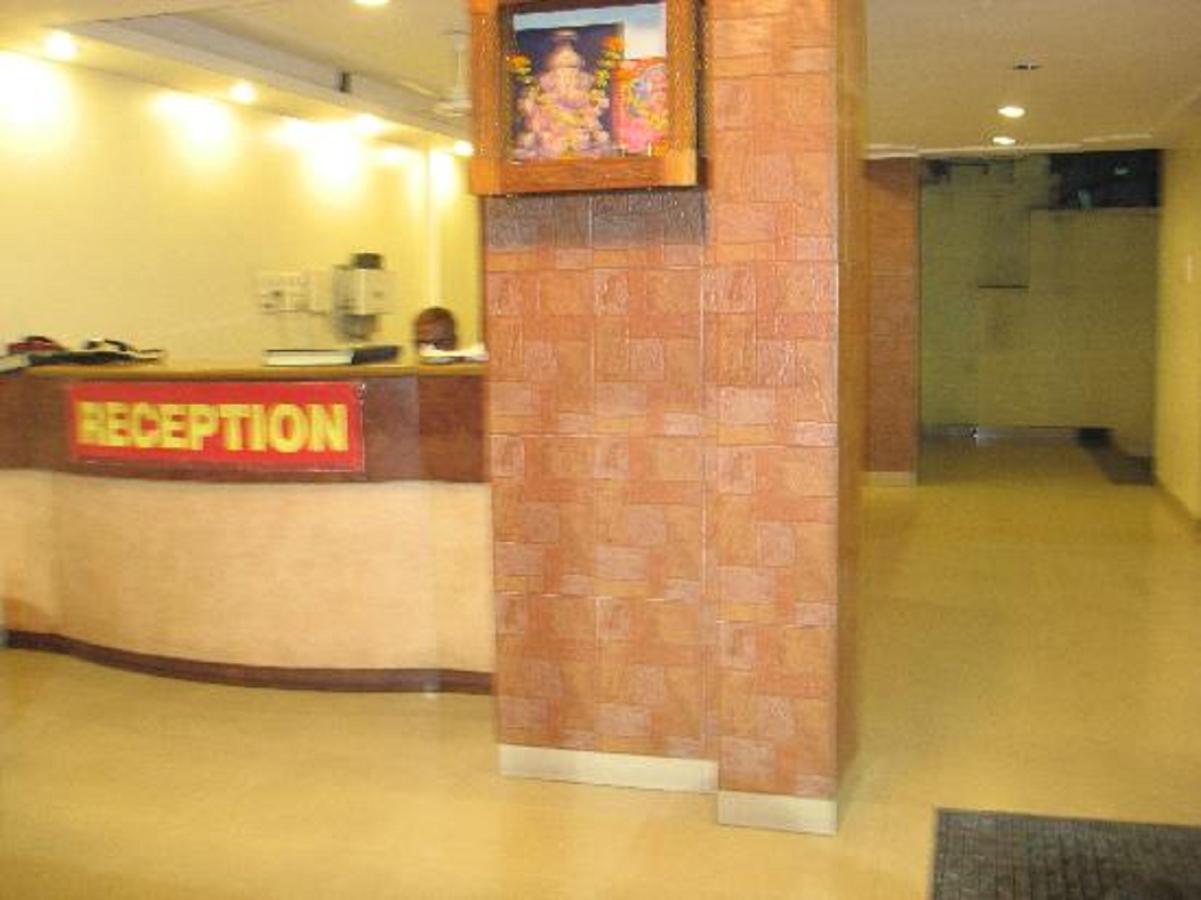 Hotel Rajdeep Pune Luaran gambar