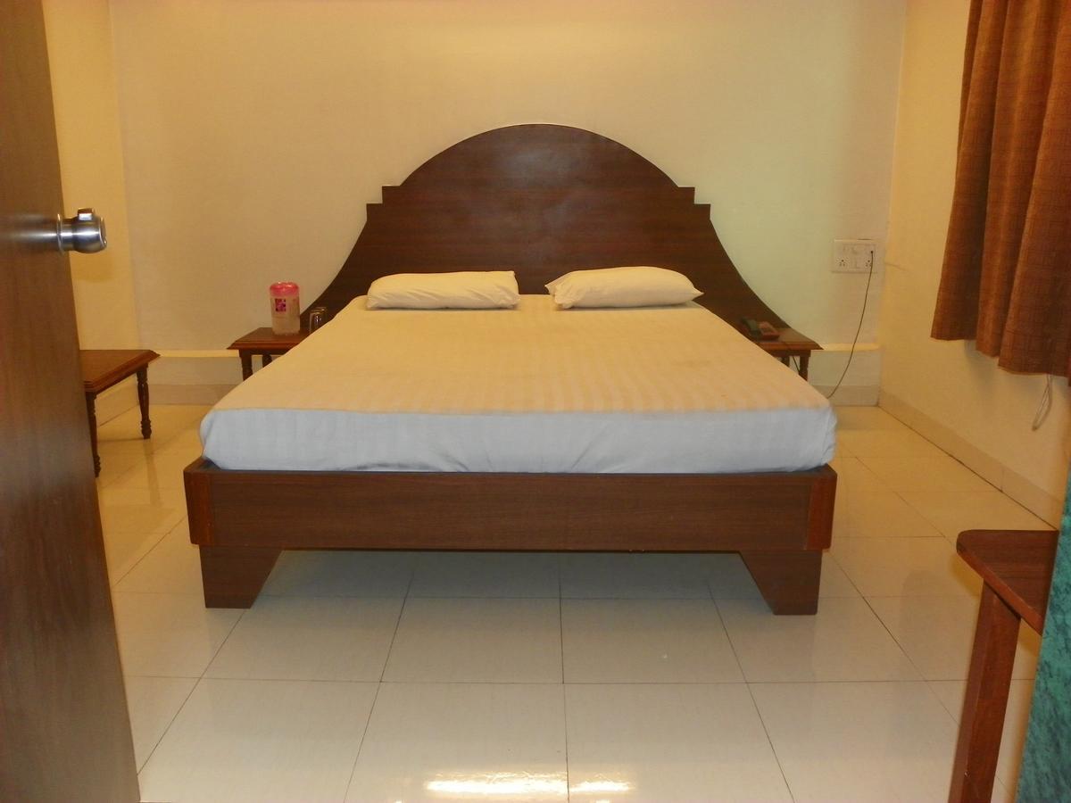 Hotel Rajdeep Pune Luaran gambar